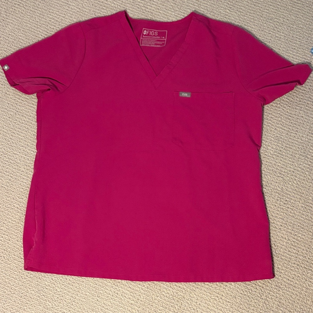 Figs Catarina V-Neck Scrub Top in Raspberry Sorbet